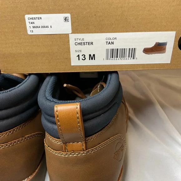 Weatherproof Vintage Chukka Style Boot - Picture 6 of 12